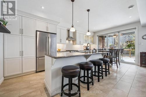 29 - 254 Gosling Gardens, Guelph (Clairfields/Hanlon Business Park), ON - Indoor Photo Showing Kitchen With Upgraded Kitchen