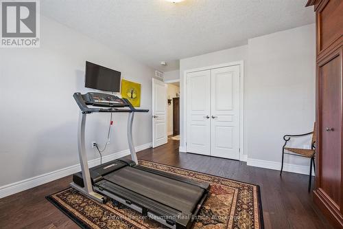 29 - 254 Gosling Gardens, Guelph (Clairfields/Hanlon Business Park), ON - Indoor Photo Showing Gym Room
