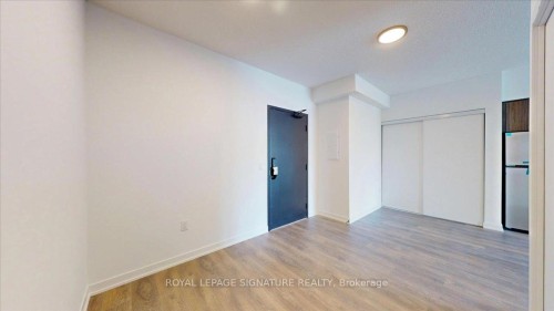D1006-4878 Powers Common, Burlington, ON - Indoor Photo Showing Other Room