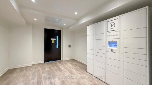 D1006-4878 Powers Common, Burlington, ON - Indoor Photo Showing Other Room