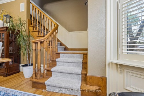 838 Queenston Road, Cambridge, ON - Indoor Photo Showing Other Room