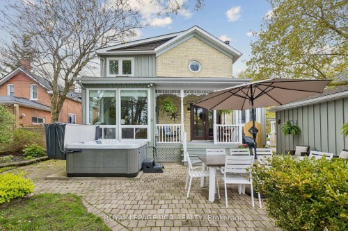 838 Queenston Road, Cambridge, ON - Outdoor With Deck Patio Veranda