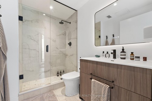 1101-200 Sudbury Street, Toronto, ON - Indoor Photo Showing Bathroom