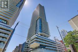 1802 - 161 ROEHAMPTON AVENUE Toronto, ON M4P 0C8