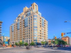 801-438 Richmond Street W Toronto, ON M5V 3S6