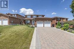 160 MILLER PARK AVENUE Bradford West Gwillimbury, ON L3Z 2K3