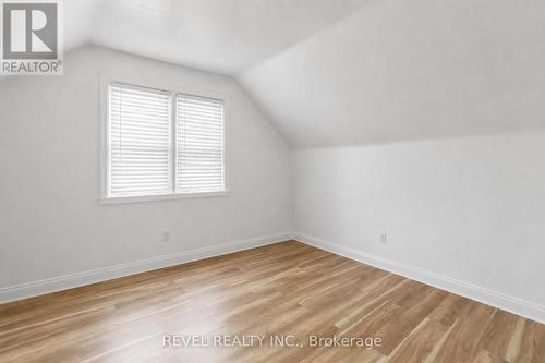 3524 Joan Drive, Mississauga, ON - Indoor Photo Showing Other Room