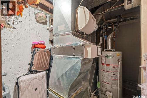 148 Maclean Crescent, Saskatoon, SK - Indoor Photo Showing Basement