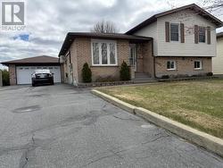 1905 Springdale Sudbury, ON P3A 5H9