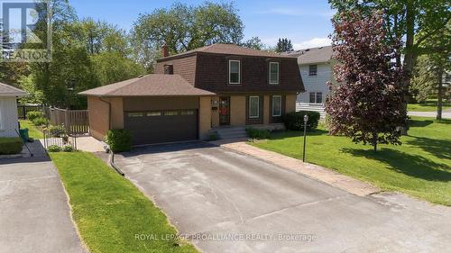14 FOREST HILL CRESCENT  Belleville (Belleville Ward), ON K8N 4M5