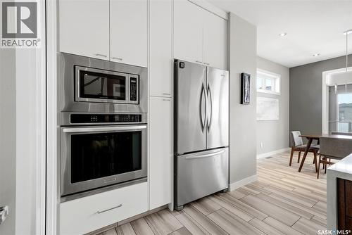 5286 Aviator Crescent, Regina, SK - Indoor Photo Showing Kitchen