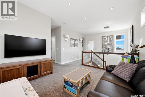5286 Aviator Crescent, Regina, SK - Indoor Photo Showing Living Room