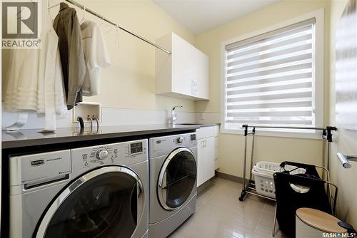 5286 Aviator Crescent, Regina, SK - Indoor Photo Showing Laundry Room