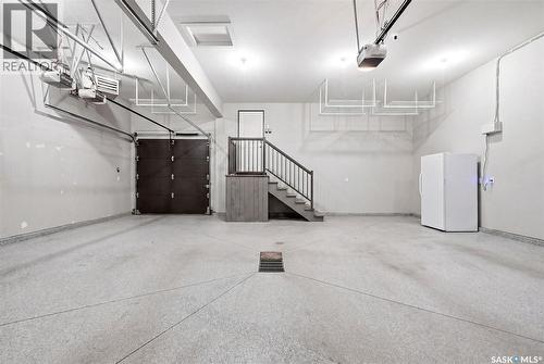 5286 Aviator Crescent, Regina, SK - Indoor Photo Showing Garage