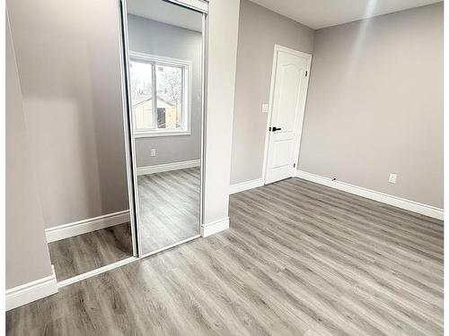 310 Dewe Avenue, Thunder Bay, ON - Indoor Photo Showing Other Room