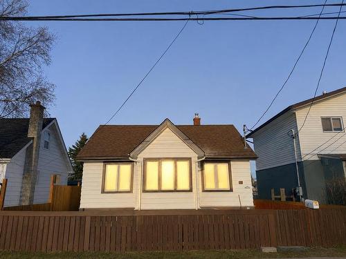 310 Dewe Avenue, Thunder Bay, ON - Outdoor