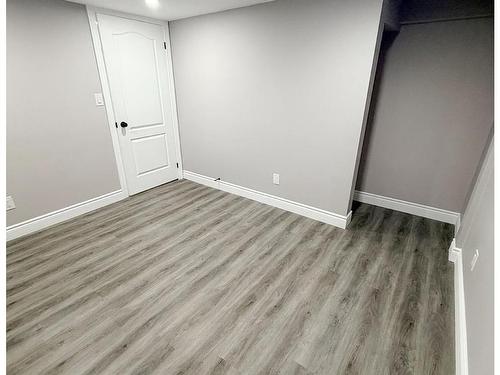 310 Dewe Avenue, Thunder Bay, ON - Indoor Photo Showing Other Room