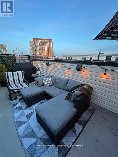 1222 - 22 Laidlaw Street, Toronto, ON - Outdoor