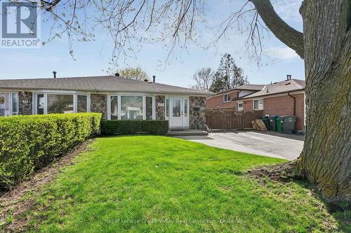 27 GRANGE DRIVE  Brampton (Northwood Park), ON L6X 2H1