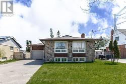 941 CRAWFORD DRIVE Peterborough (Otonabee Ward 1), ON K9J 3X1