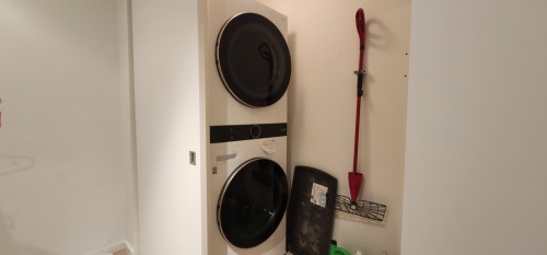 Laundry - 1505-350 Boul. De Maisonneuve O., Montréal (Ville-Marie), QC - Indoor Photo Showing Laundry Room