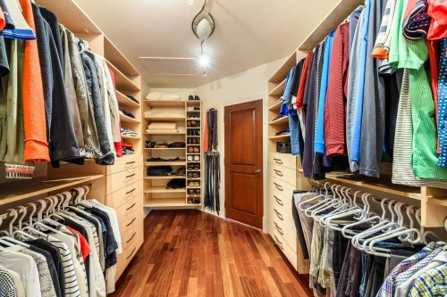 Penderie (Walk-in) - 20 Rue De Richelieu, Chambly, QC - Indoor With Storage