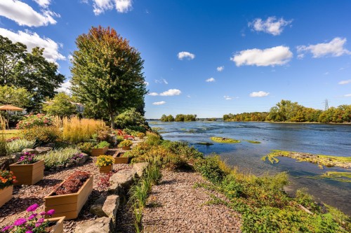 Vue sur l'eau - 20 Rue De Richelieu, Chambly, QC - Outdoor With Body Of Water With View