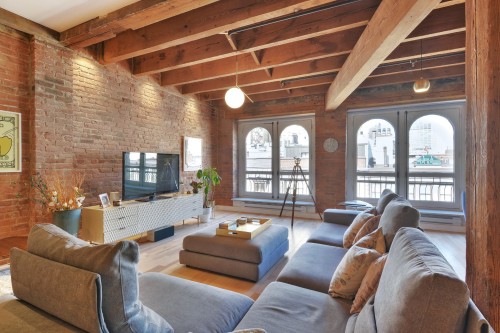 Salon - 505-65 Rue St-Paul O., Montréal (Ville-Marie), QC - Indoor Photo Showing Living Room