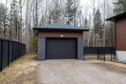 Garage - 