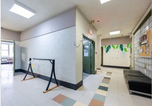Hall d'entrée/Vestibule - 690 Boul. Crémazie E., Montréal (Villeray/Saint-Michel/Parc-Extension), QC - Indoor Photo Showing Other Room