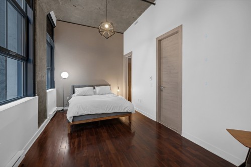 Chambre à coucher - A208-1085 Rue St-Alexandre, Montréal (Ville-Marie), QC - Indoor Photo Showing Bedroom