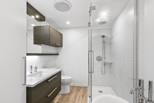 Bathroom - 2252 Rue Du Sud, Cowansville, QC - Indoor Photo Showing Bathroom