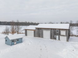 Garage - 
