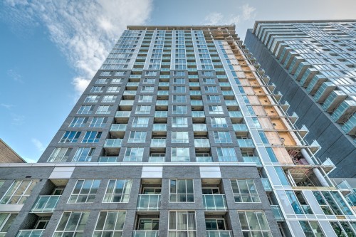 303-1239 Rue Drummond  Montréal (Ville-Marie), QC H3G 0G4