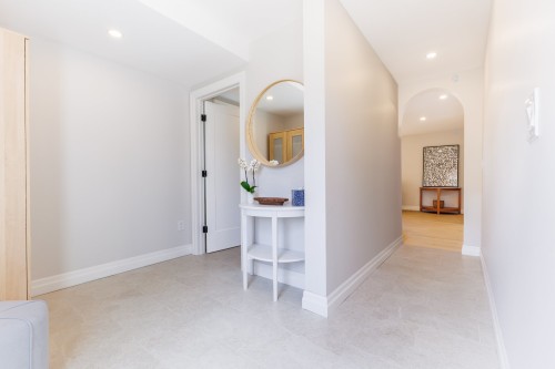 Autre - 37 Av. Fifth, Pointe-Claire, QC - Indoor Photo Showing Other Room