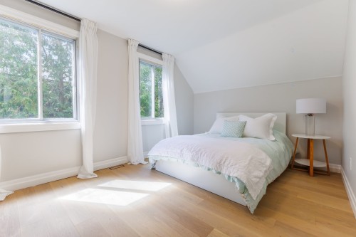 Chambre à coucher - 37 Av. Fifth, Pointe-Claire, QC - Indoor Photo Showing Bedroom