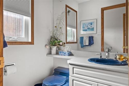 419 Main St, Oakbank, MB 