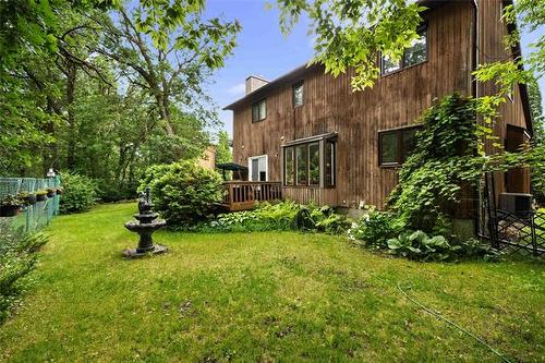 419 Main St, Oakbank, MB 