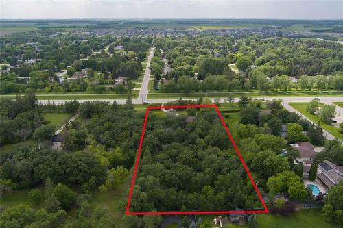 419 Main St, Oakbank, MB 