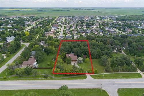 419 Main St, Oakbank, MB 