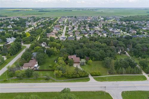 419 Main St, Oakbank, MB 
