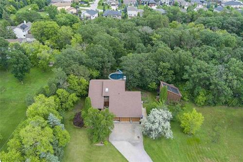 419 Main St, Oakbank, MB 