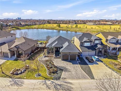 76 Farnsworth Cr, Winnipeg, MB 