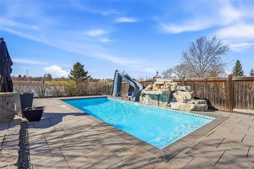 76 Farnsworth Cr, Winnipeg, MB 