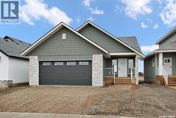 105 Emma CRESCENT Martensville, SK S0K 2T1