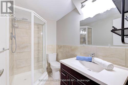 15 Northview Heights Drive, Cambridge, ON - Indoor Photo Showing Bathroom