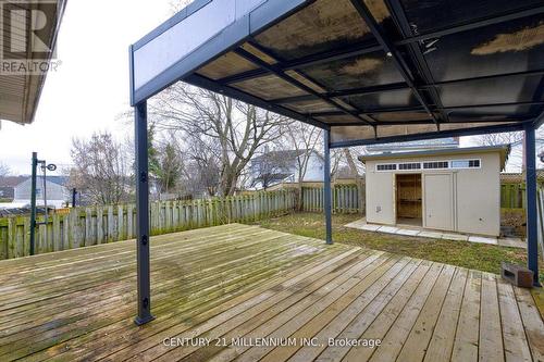15 Northview Heights Drive, Cambridge, ON - Outdoor With Deck Patio Veranda With Exterior