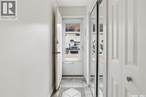 15 Killarney Way, Regina, SK - Indoor Photo Showing Other Room