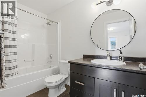 107 Langlois Way, Saskatoon, SK - Indoor Photo Showing Bathroom