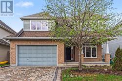 325 CRESTON VALLEY WAY Ottawa, ON K1T 0G6